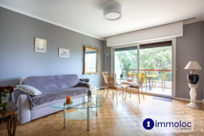 Apartment near airport